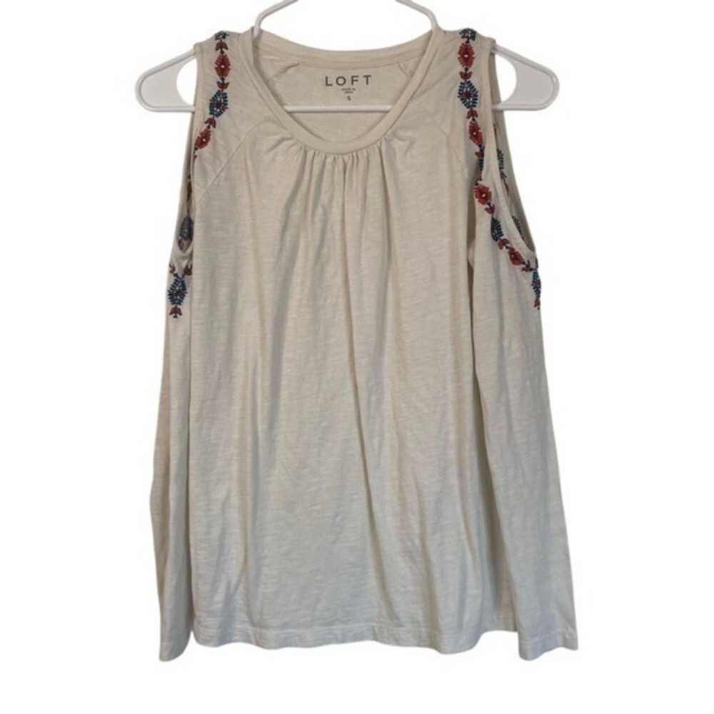 LOFT Womens Small Cream Embroidered Flower Cold Shoulder Top Spring Casual Top